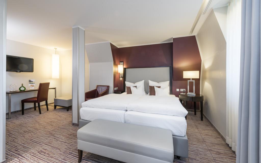 Trip Inn Stadthotel โคบวร์ก ภายนอก รูปภาพ